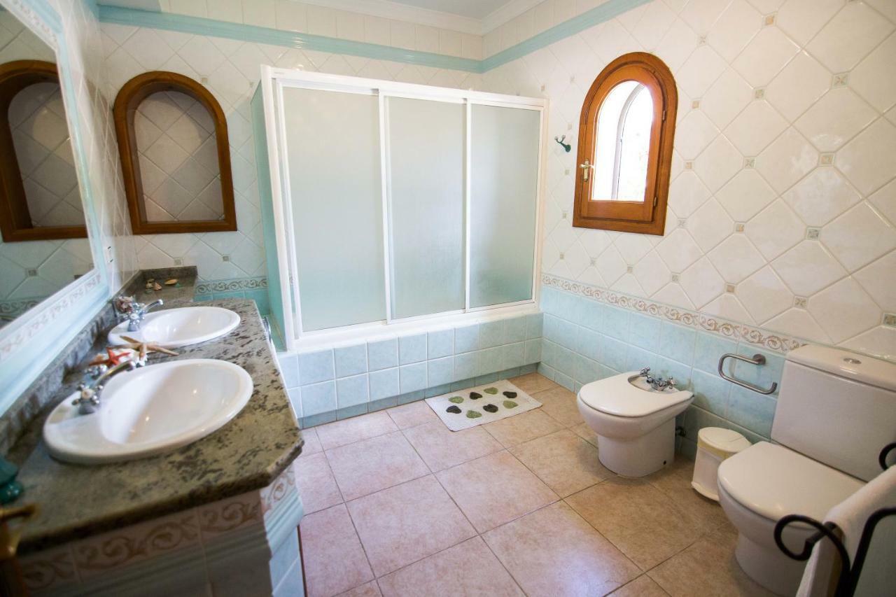 Villa Ca Na Vinya Cala Tarida  Dış mekan fotoğraf